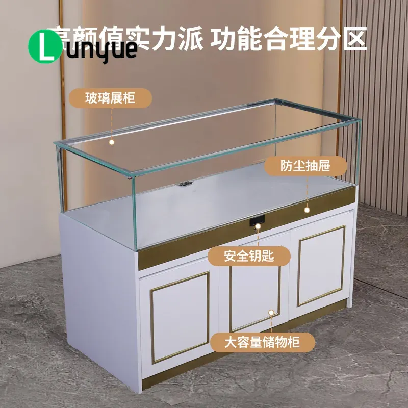 ตู้โชว์ไม้สำหรับโชว์รูมดีไซน์  - Luxury Skincare Samples บทวิจารณ์และราคา