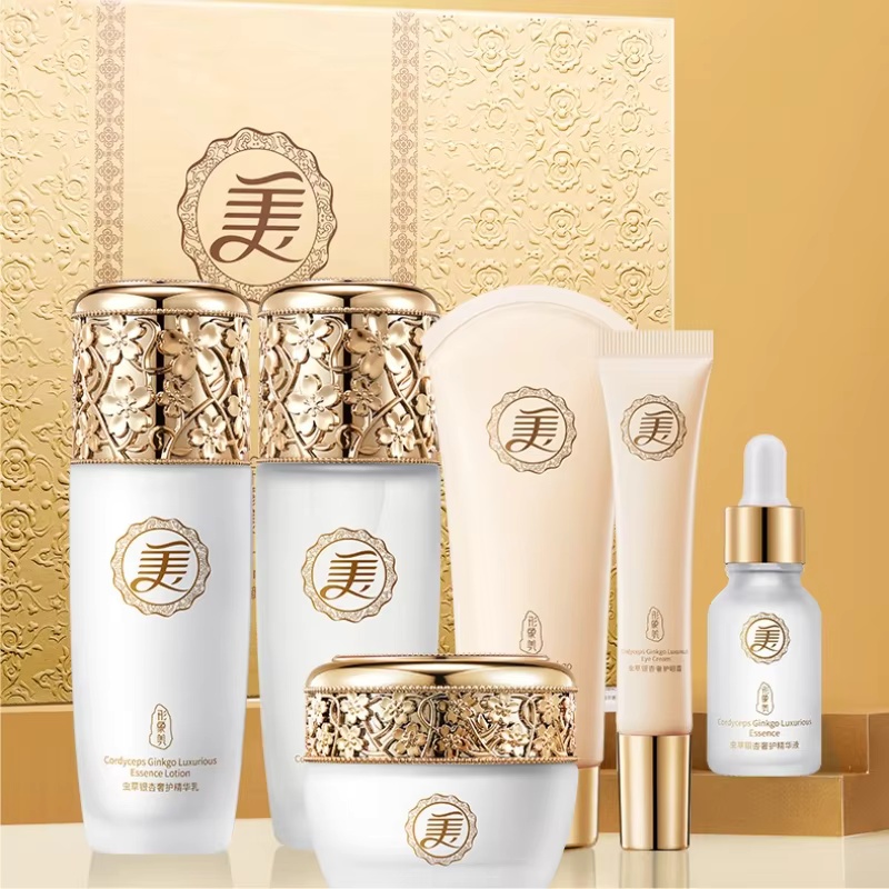 ชุดของขวัญบำรุงผิวหน้าสุดหรู 6 - Luxury Skincare Gift Box บทวิจารณ์และราคา