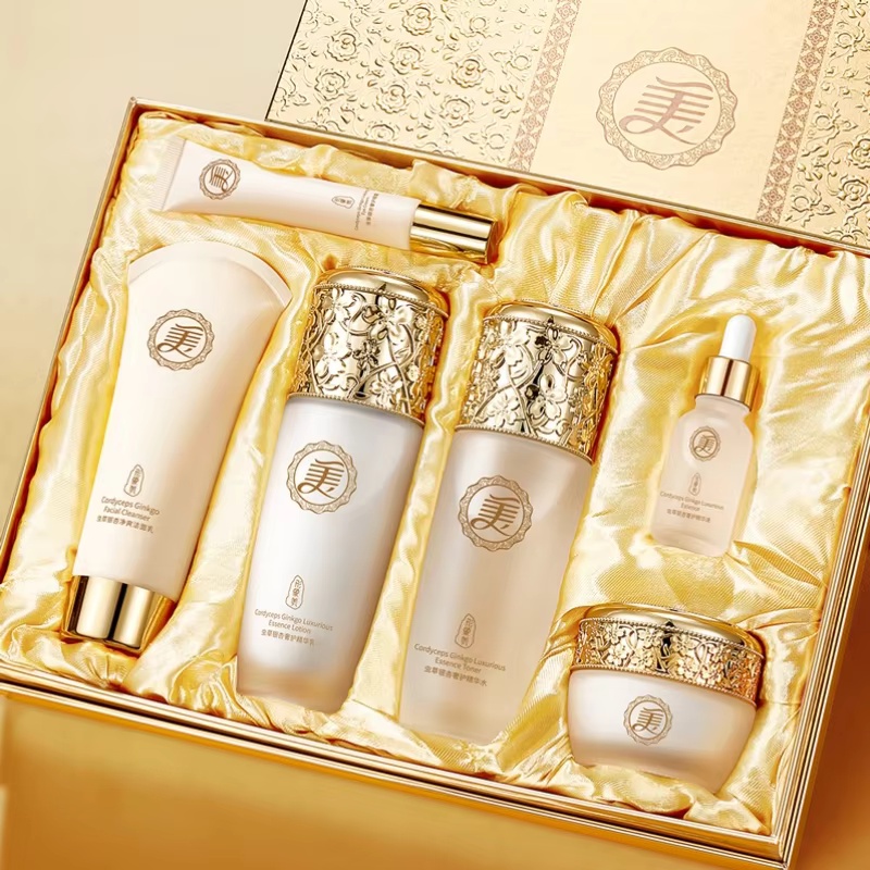 ชุดของขวัญบำรุงผิวหน้าสุดหรู 6 - Luxury Skincare Gift Box บทวิจารณ์และราคา